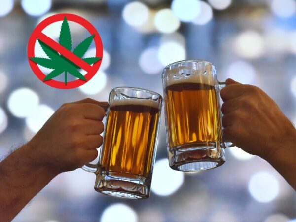 Doppelmoral in Bayern - Bier erlaubt, Cannabis verboten